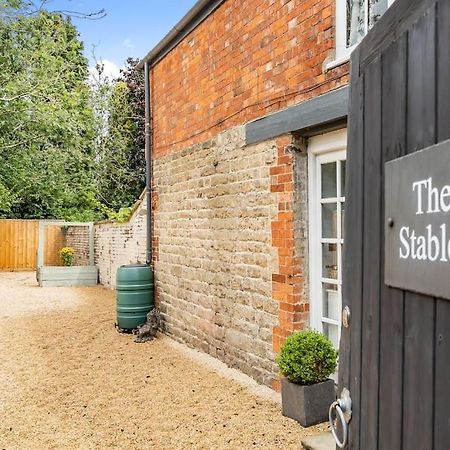 2 Bedroom Cottage In Old Town Swindon Eksteriør bilde